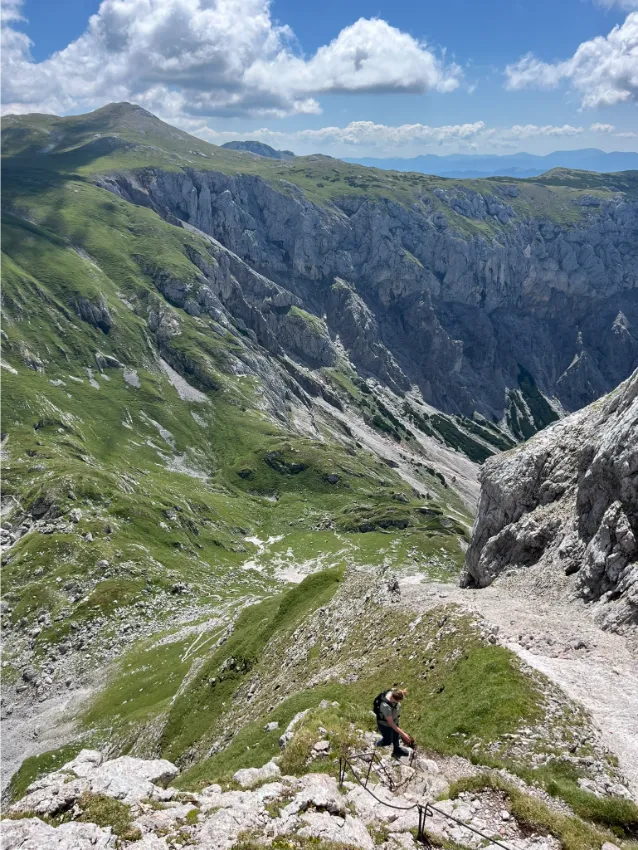 žena na túře na hochschwab
